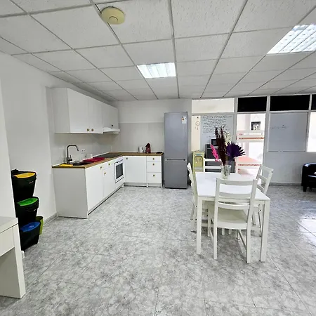 Couette-café Apartloft For Families & Remote Workers By Amazzzing Travel